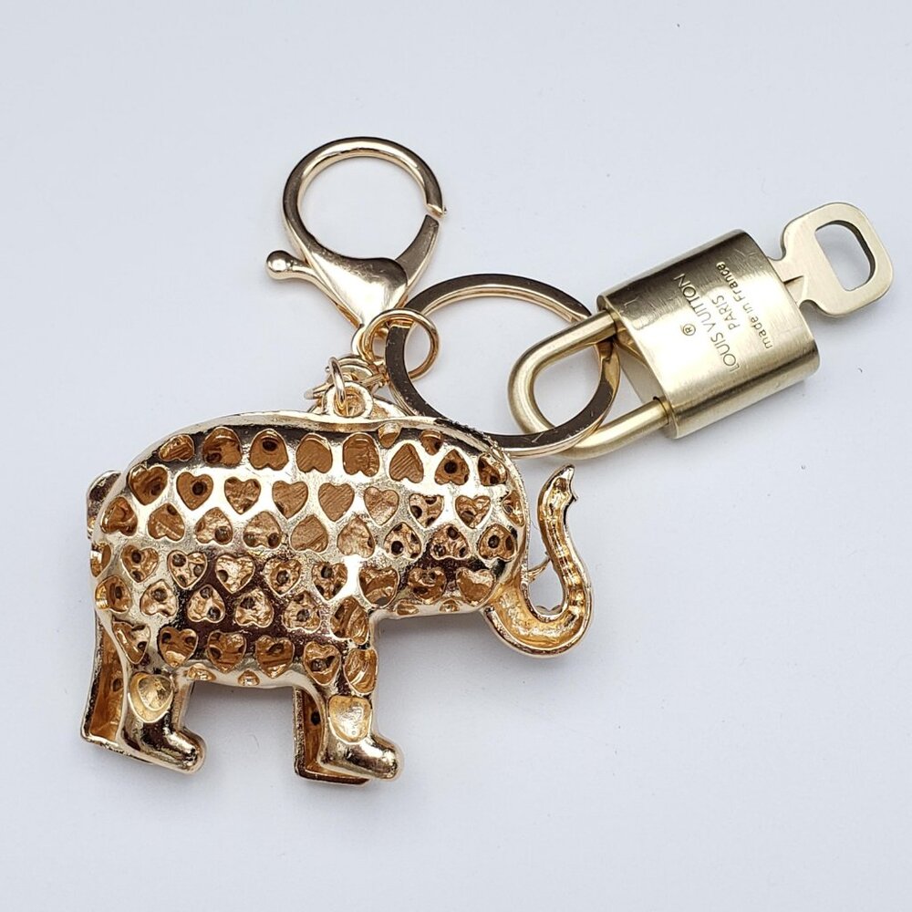 Authentic Louis Vuitton Lock & Key with Unbranded Elephant Charm, Keychain - Picture 7 of 10